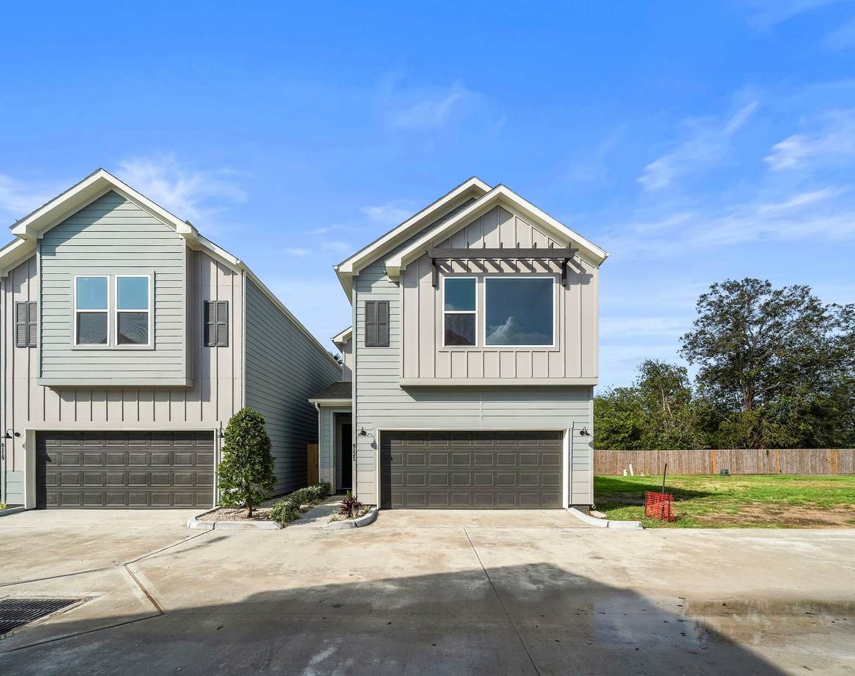 8136 Esther Acres Lane - Photo 1