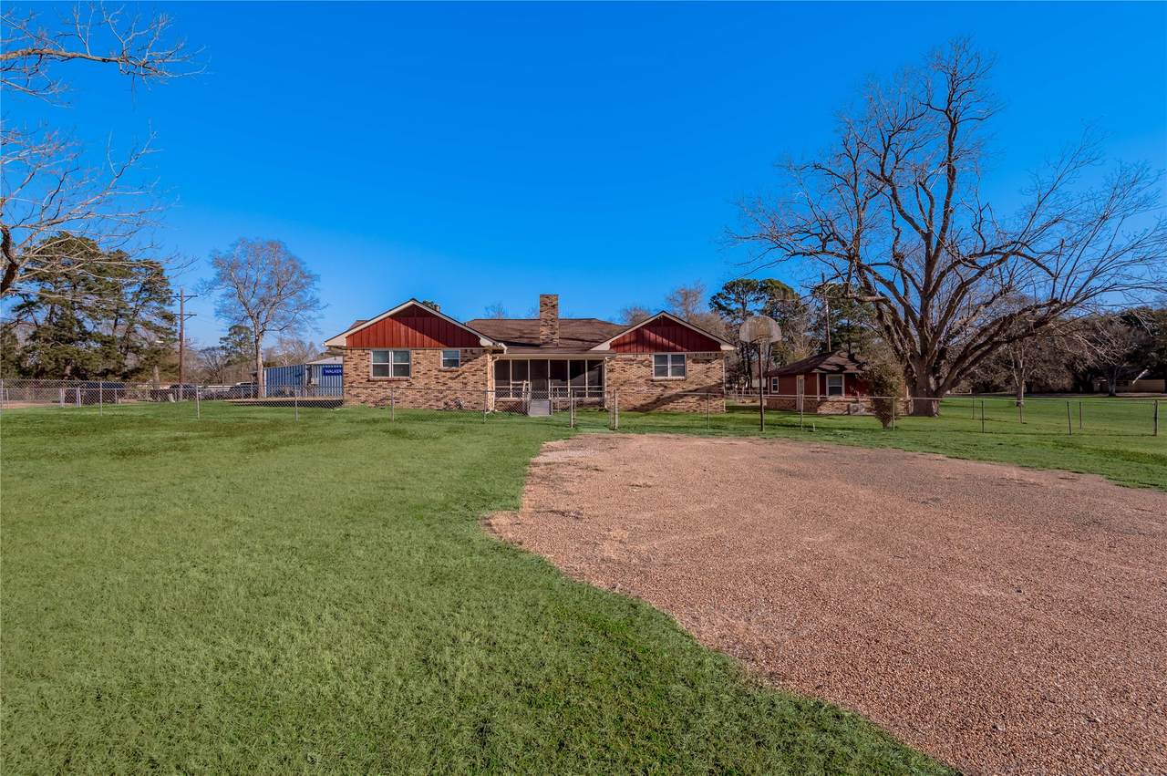 2201 Badger Lane - Photo 1