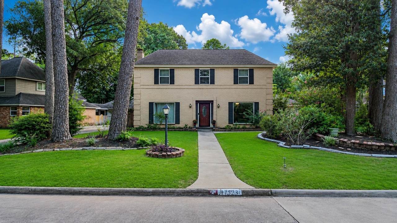 17523 Spicewood Springs Lane - Photo 1