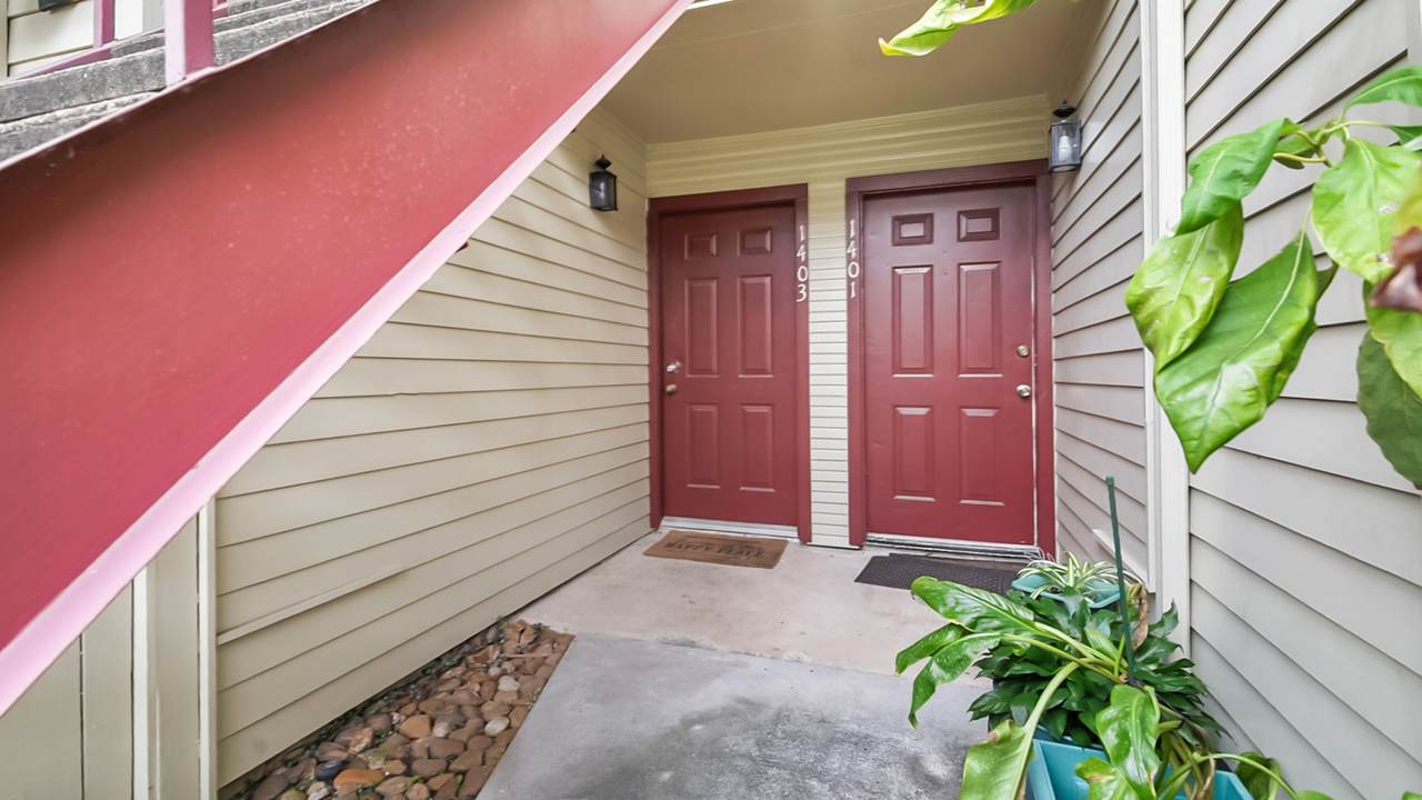 2120 El Paseo Street - Photo 1