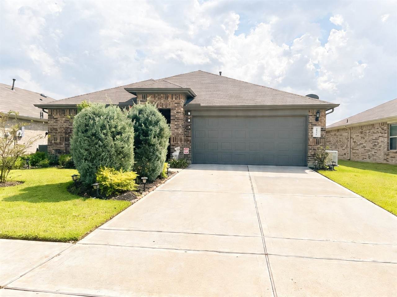 518 Broken Boulder Street - Photo 1
