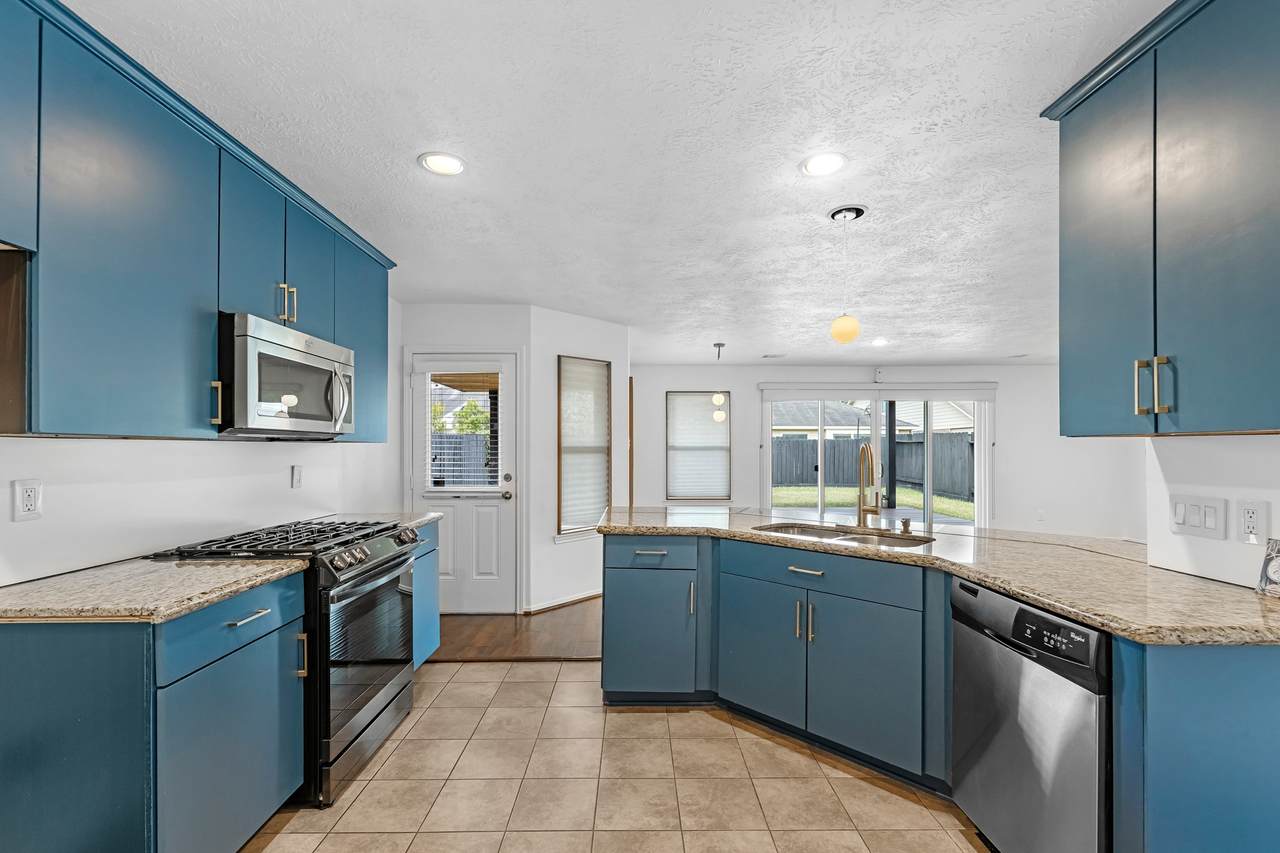 11839 Red Hummingbird Drive - Photo 1