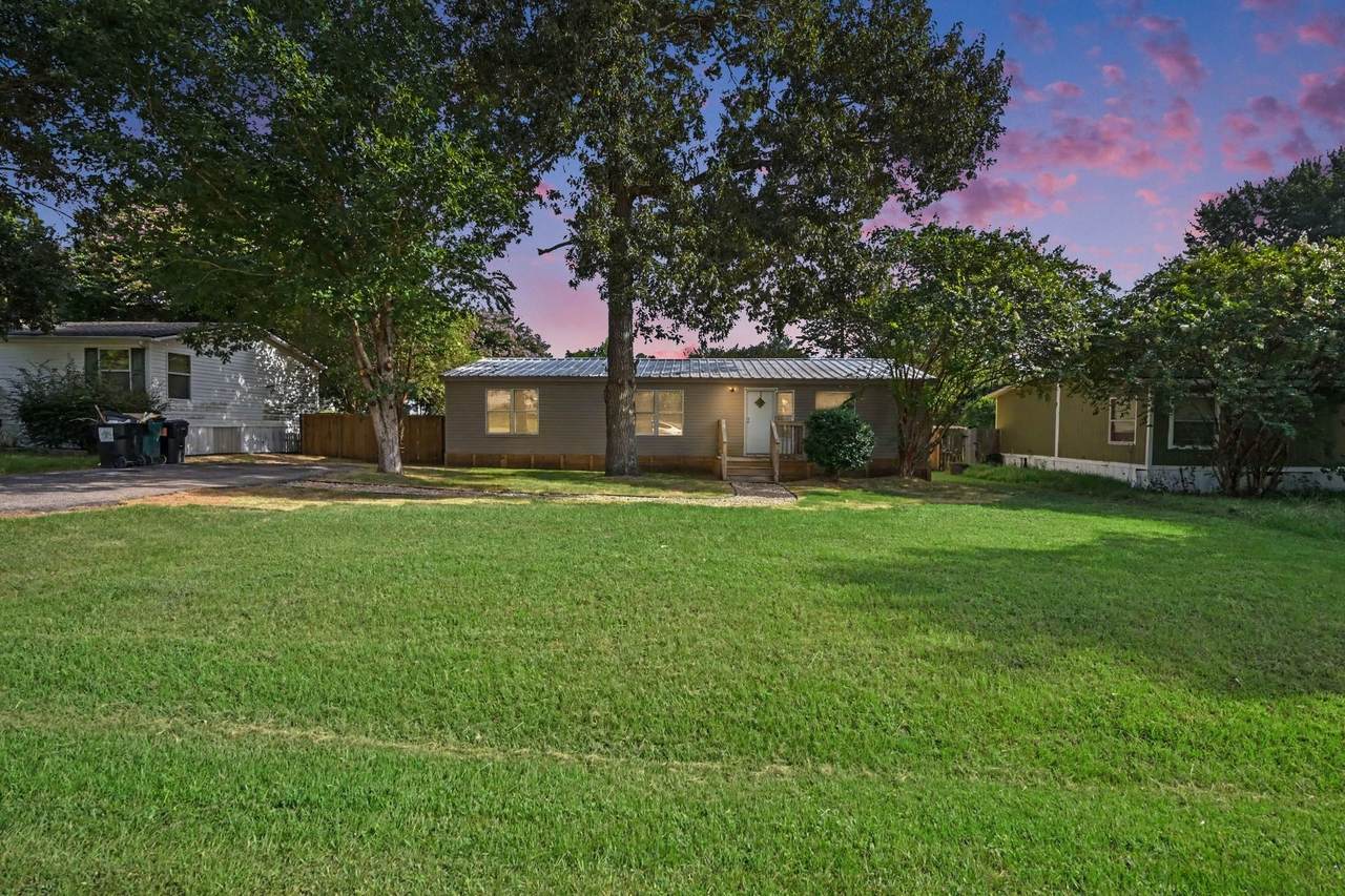 16306 Oaklane Trail - Photo 1