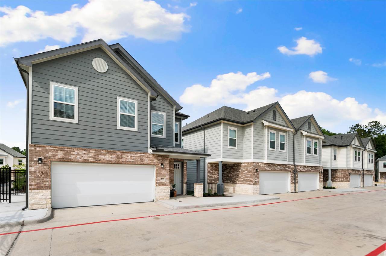 28325-422 Birnham Woods Drive - Photo 1
