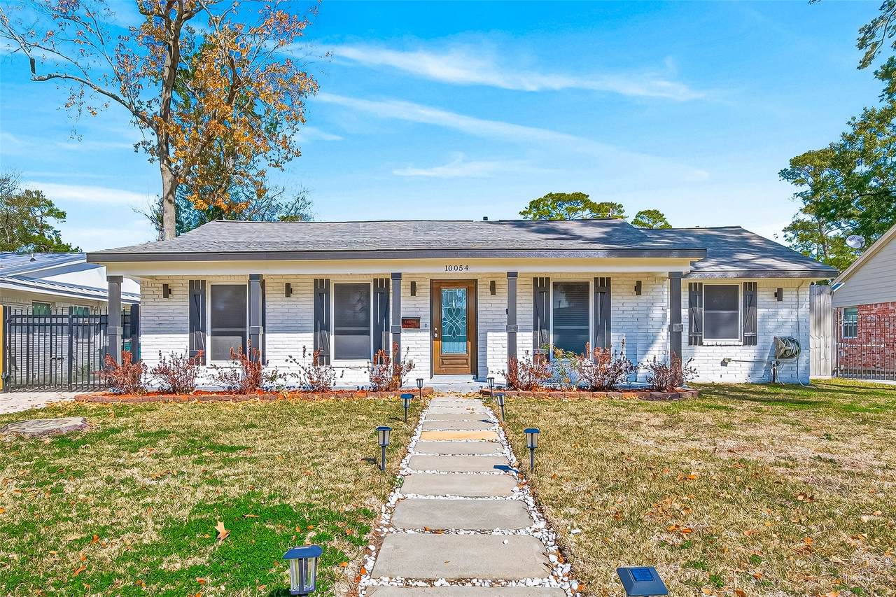 10054 Cedardale Drive - Photo 1