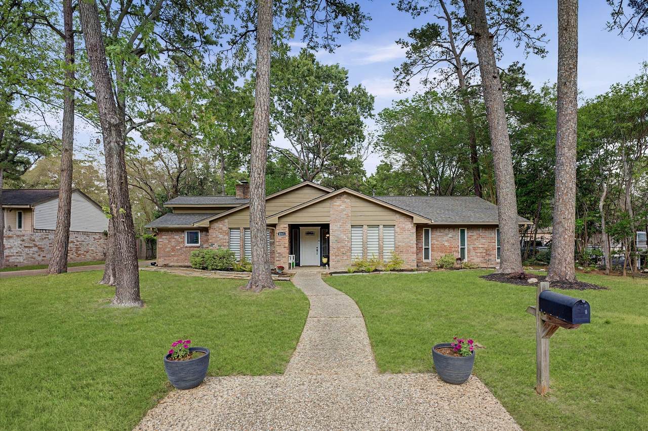 2211 River Falls Drive - Photo 1