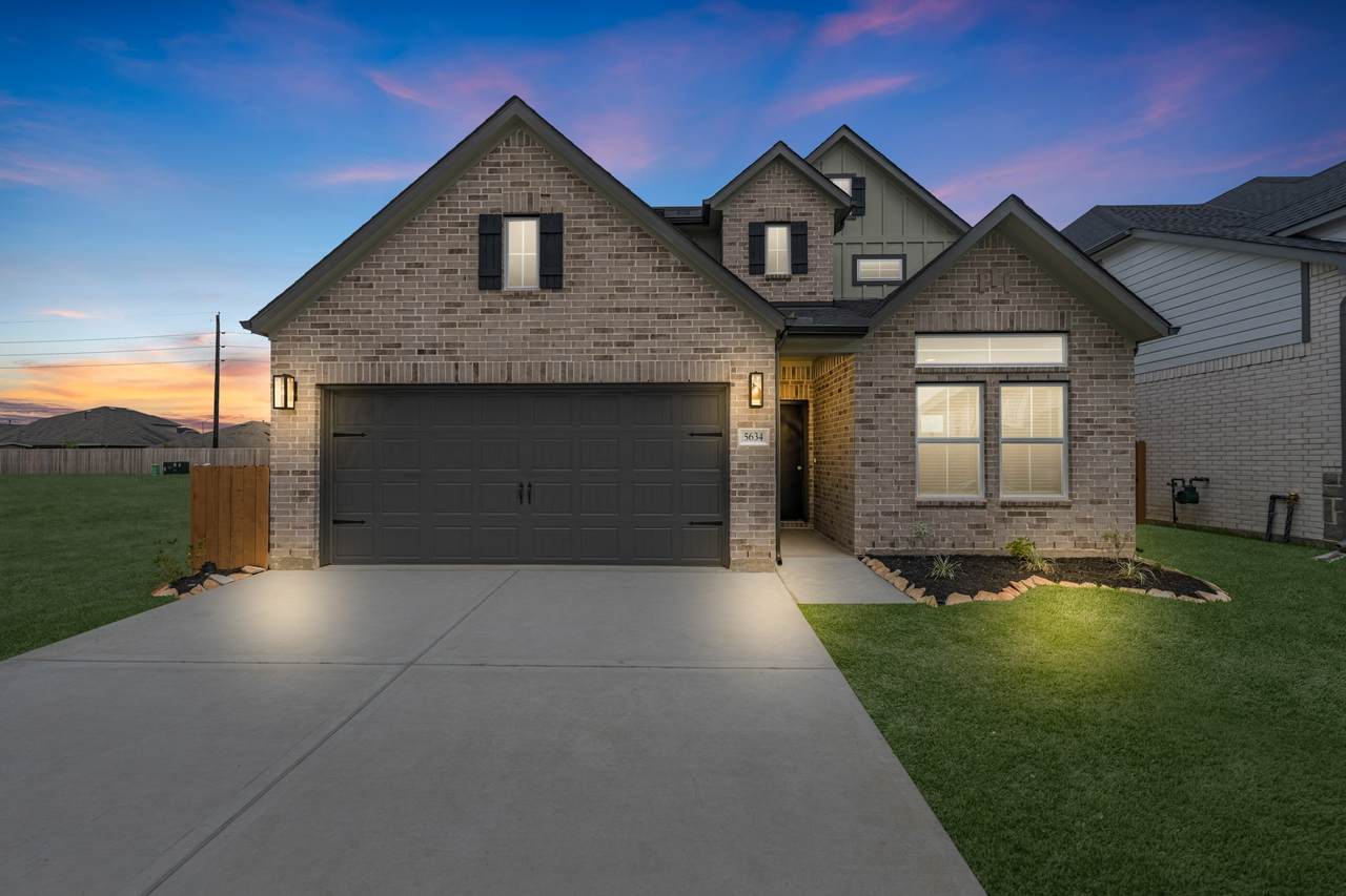 5634 Toledo Pines Lane - Photo 1