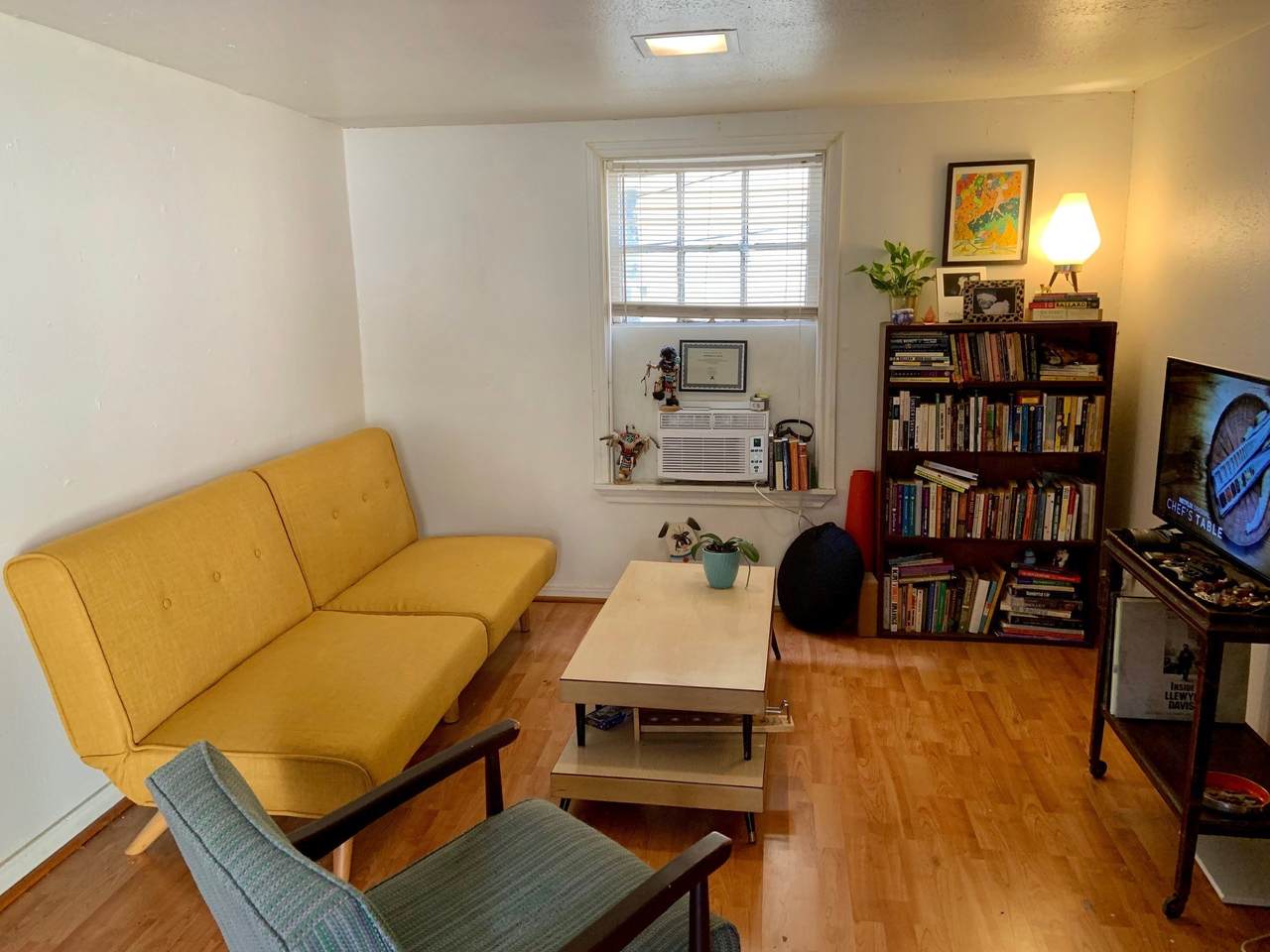 822 Byrne Street - Photo 1