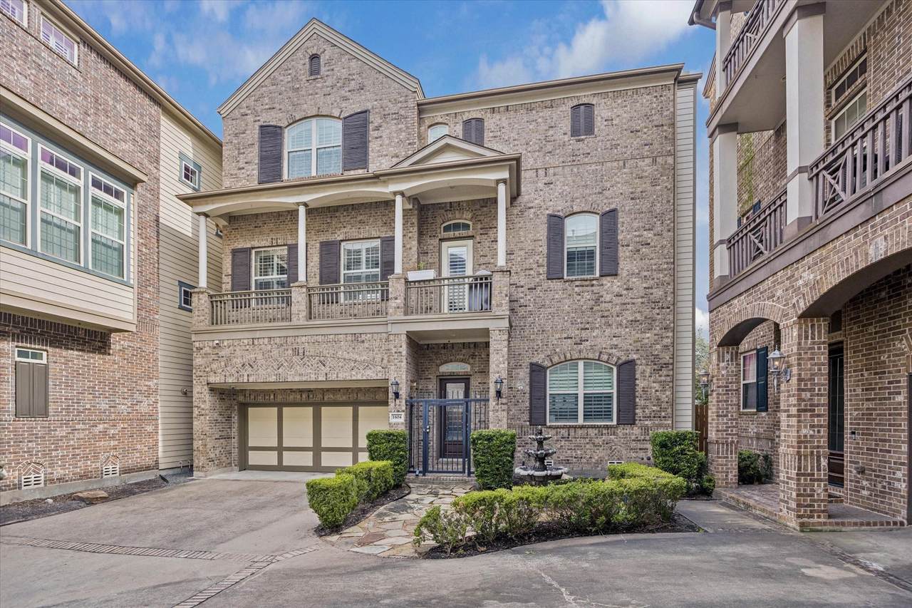 1604 24th Street - Photo 1