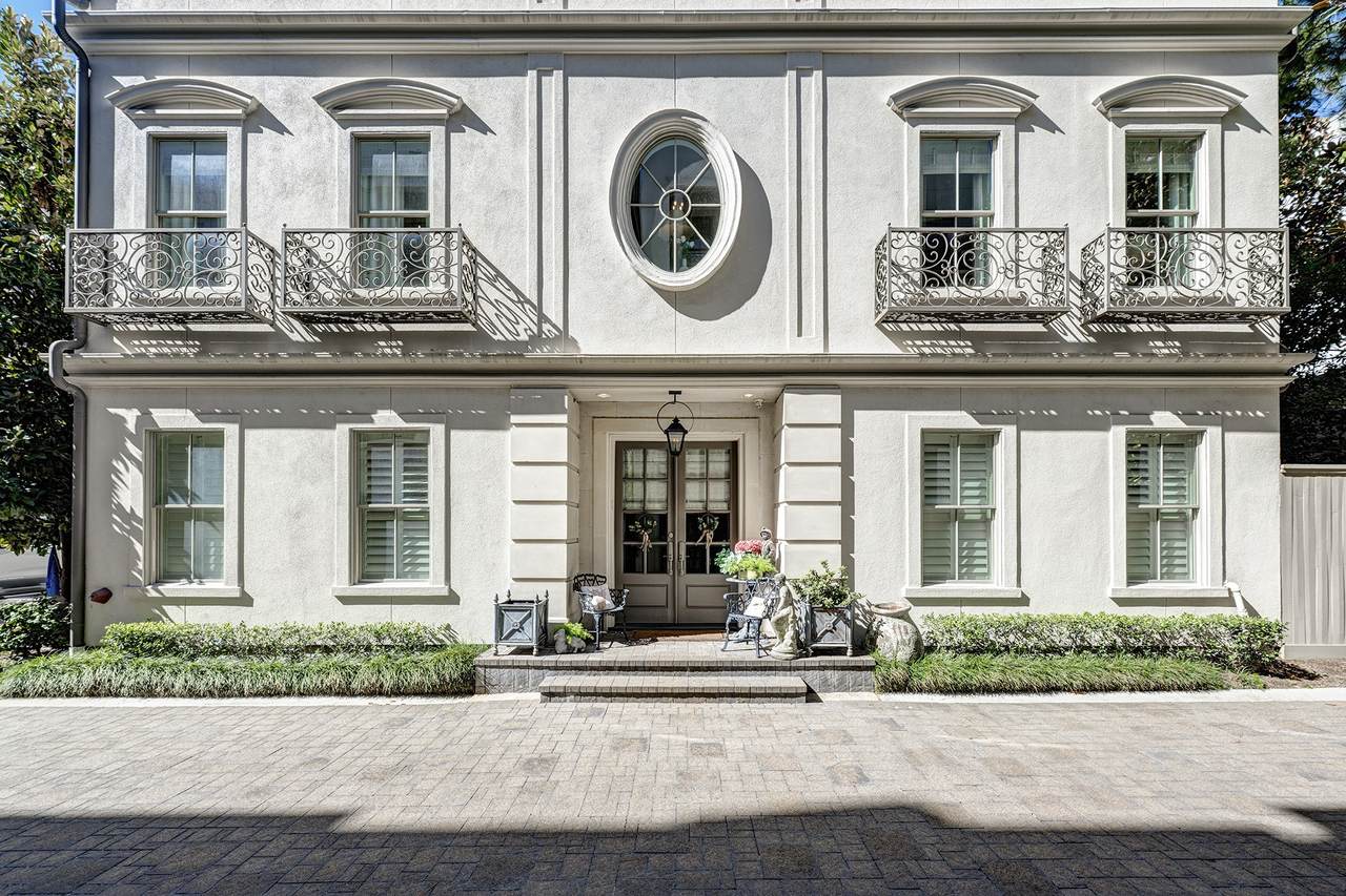 2113 Bancroft Street - Photo 1