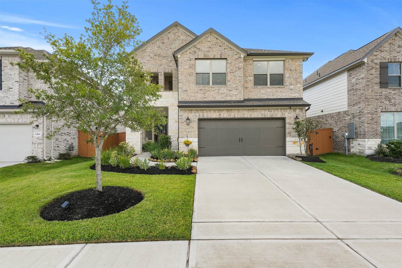 13813 Sabine Lake Drive - Photo 1