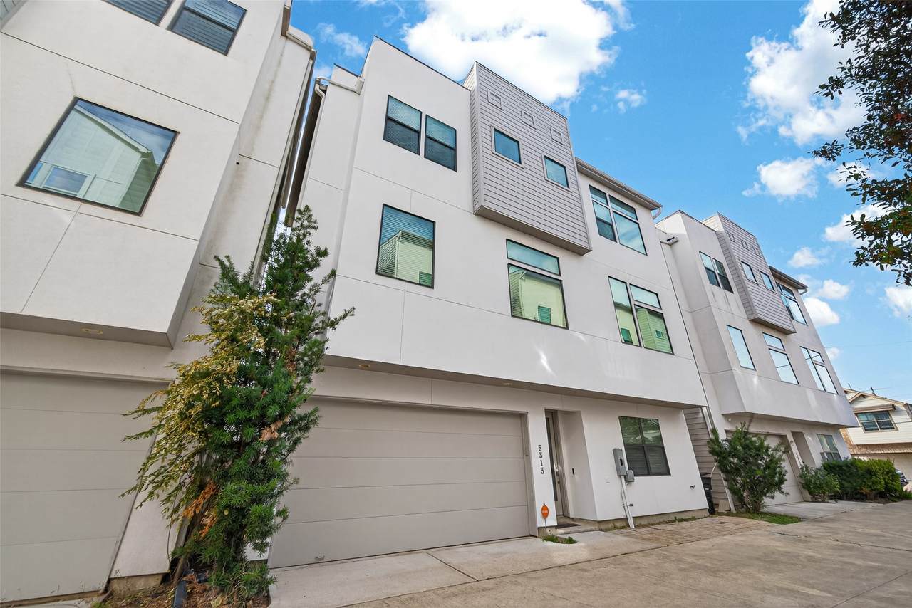 5313 Inker Street - Photo 1