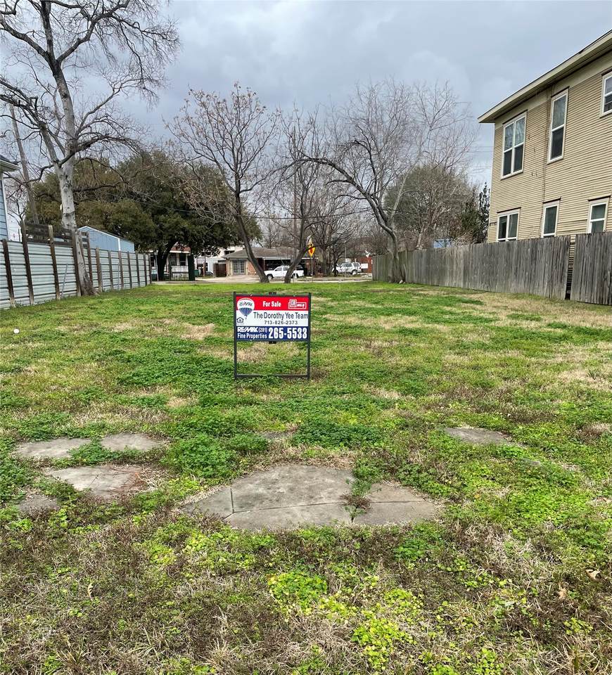 1714 Hardy Street - Photo 1