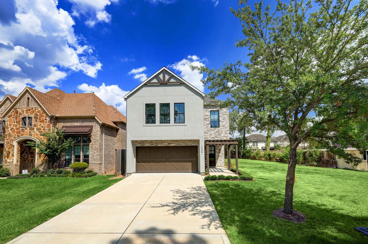 1322 Caywood Lane - Photo 1