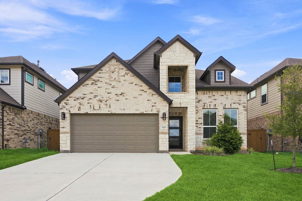 5419 Sunstone Circle - Photo 1