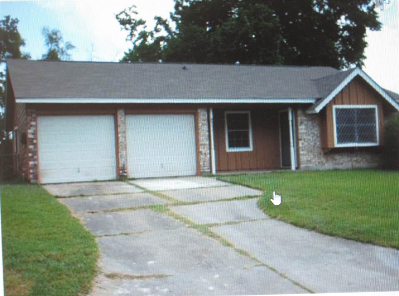 6315 Roughlock Street - Photo 1