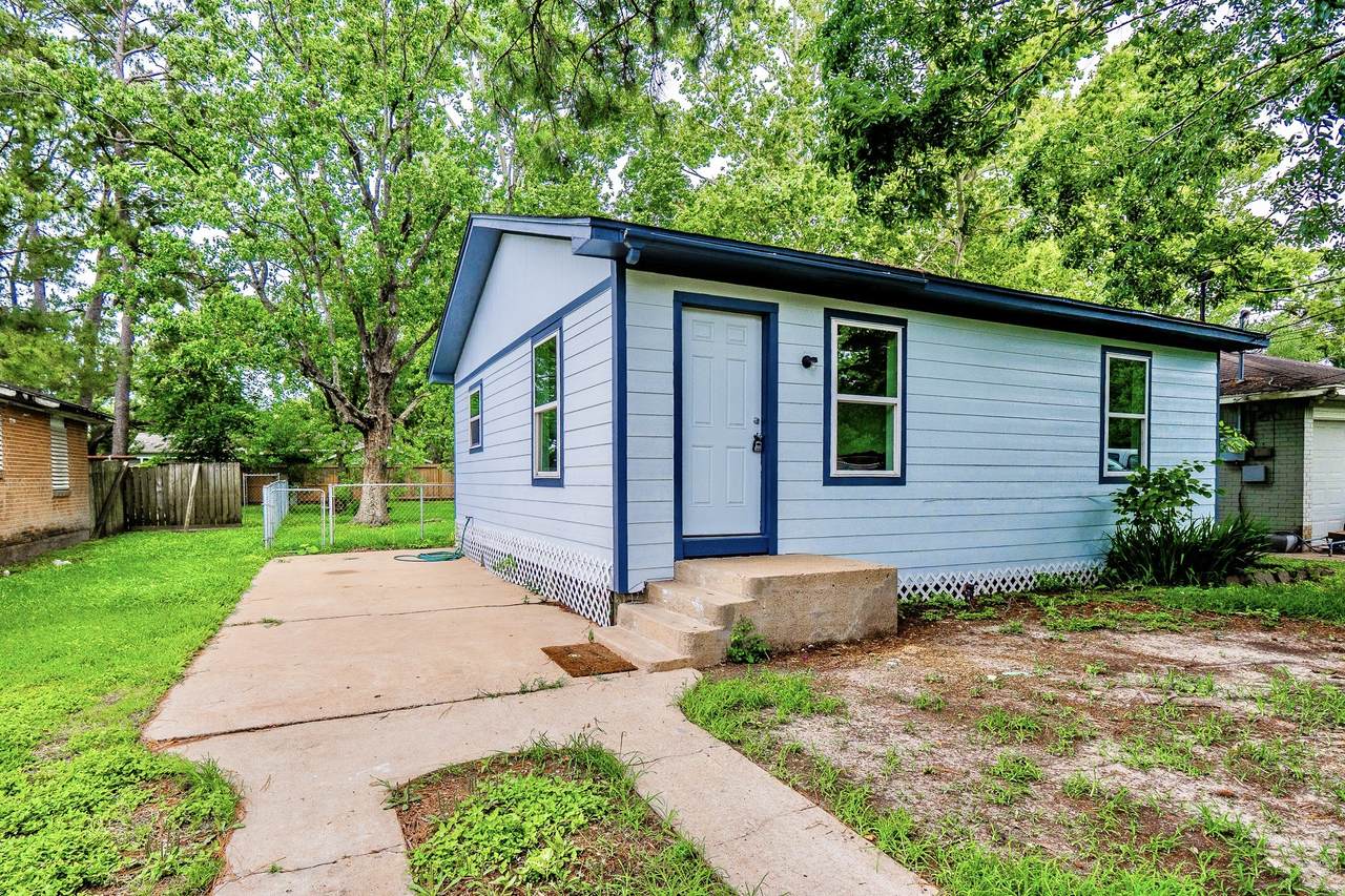 529 Illinois Avenue - Photo 1