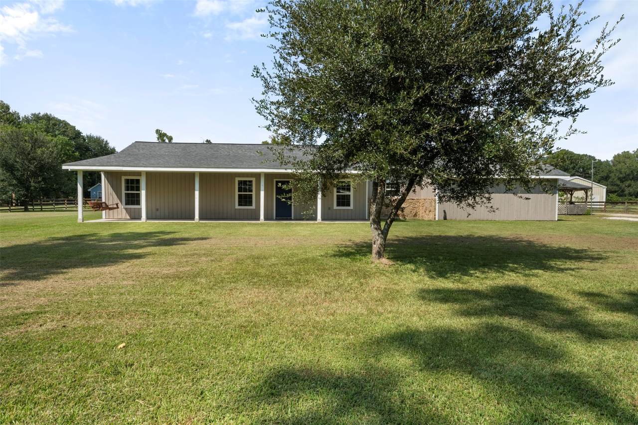 28081 Ivy Oaks Lane - Photo 1