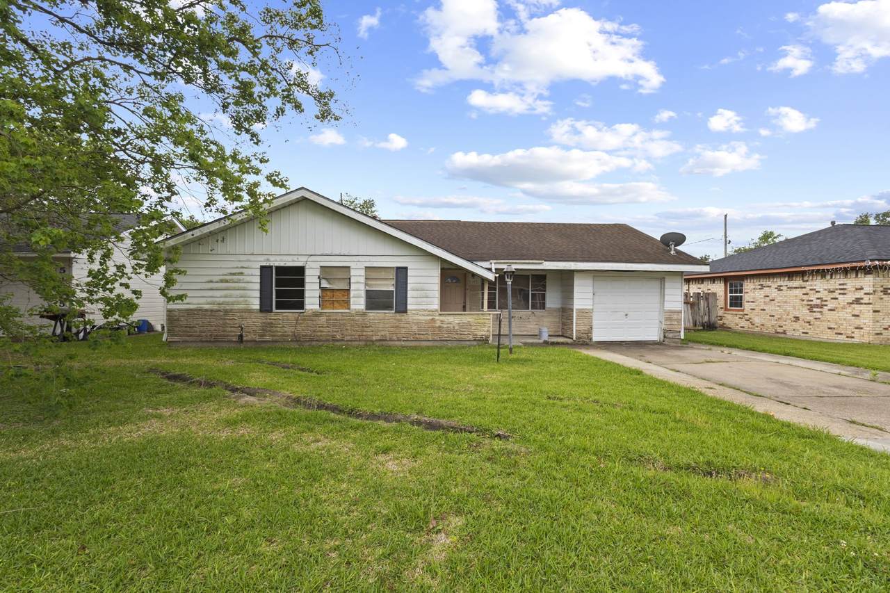 5145 Raleigh Drive - Photo 1