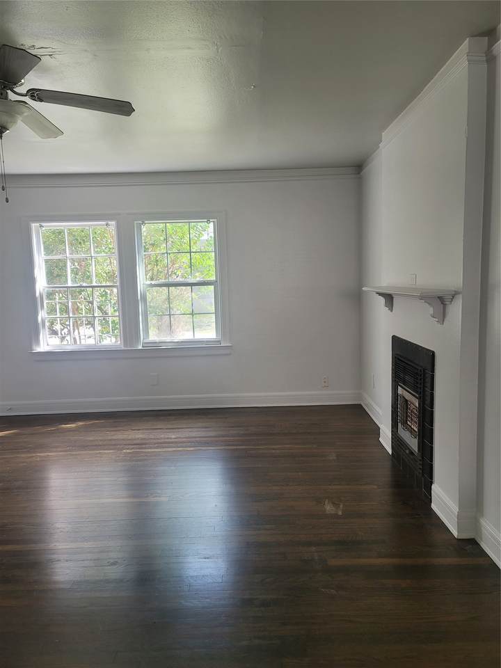 5614 Chartres Street - Photo 1