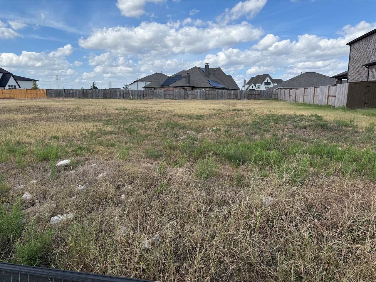 6710 Pine Haven Court - Photo 1