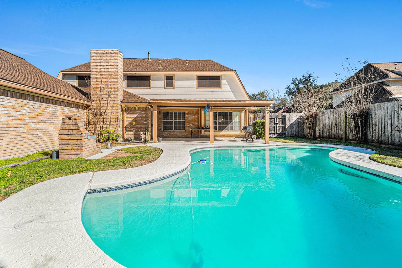 20339 Arrow Cove Drive - Photo 1