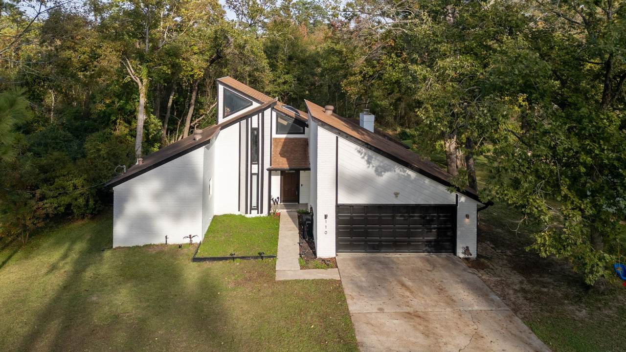 110 Hanover Lane - Photo 1