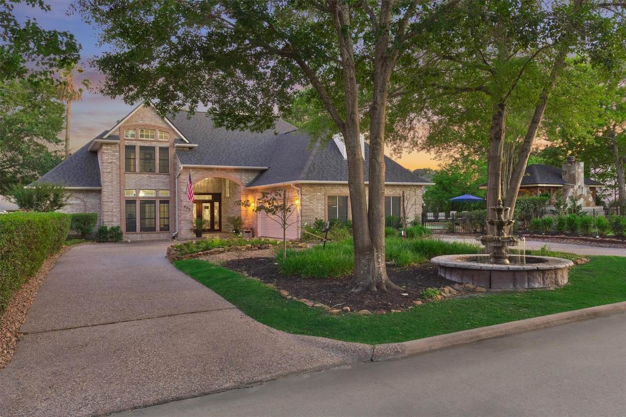 609 Edgewood Drive - Photo 1