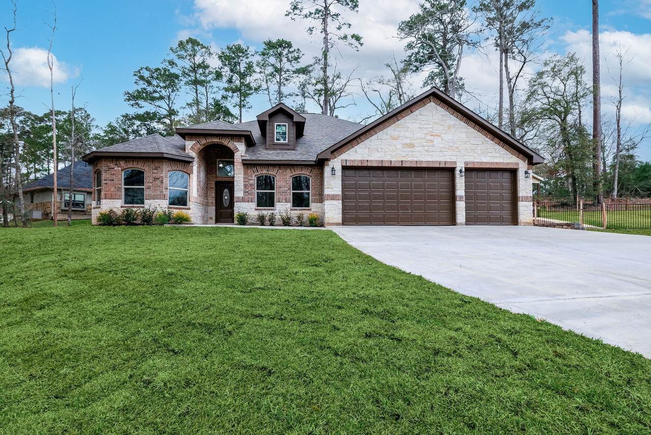 1920 Rollingwood Drive - Photo 1