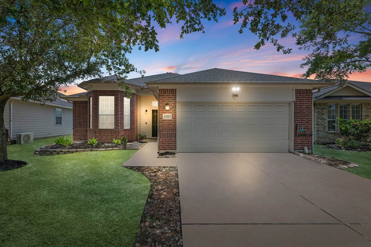 15207 Olmstead Park Drive - Photo 1