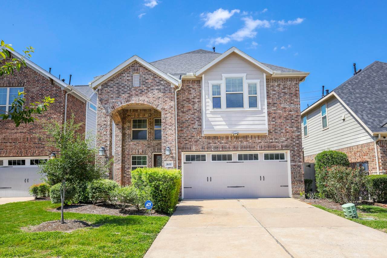 1632 Summer City Drive - Photo 1