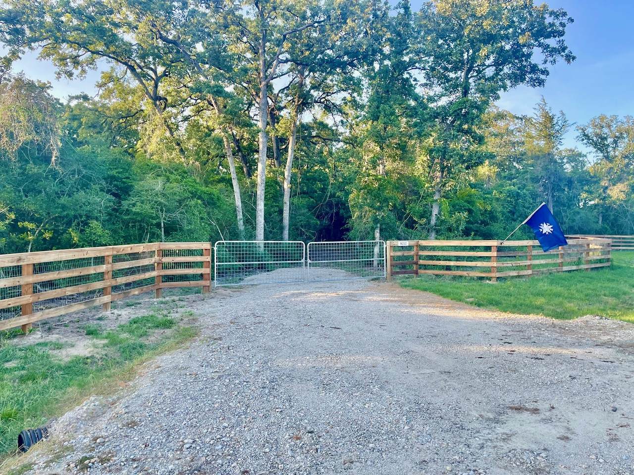 9212 Stetson Drive - Photo 1