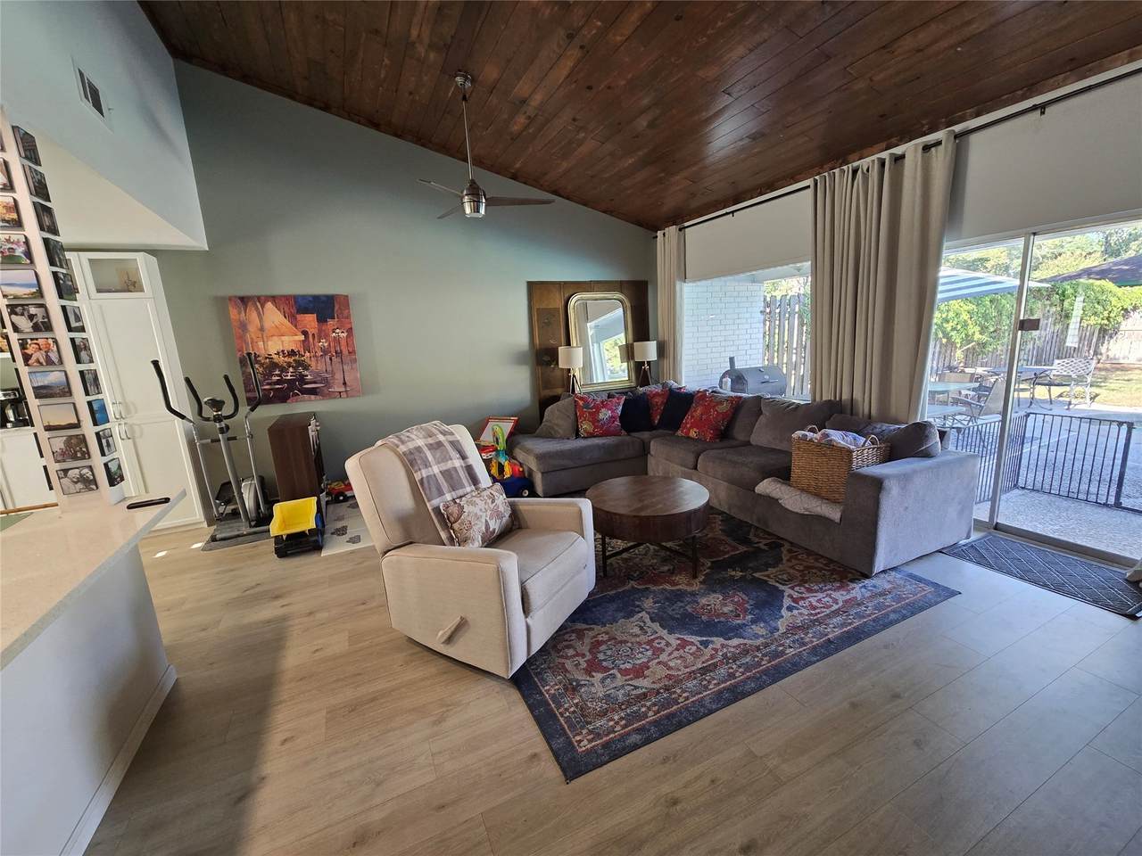 950 Hardeman Street - Photo 1