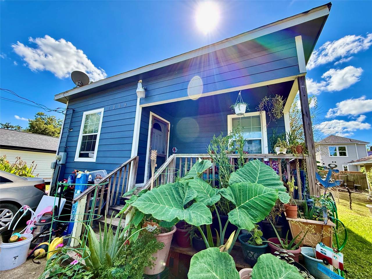 7808 Avenue F - Photo 1