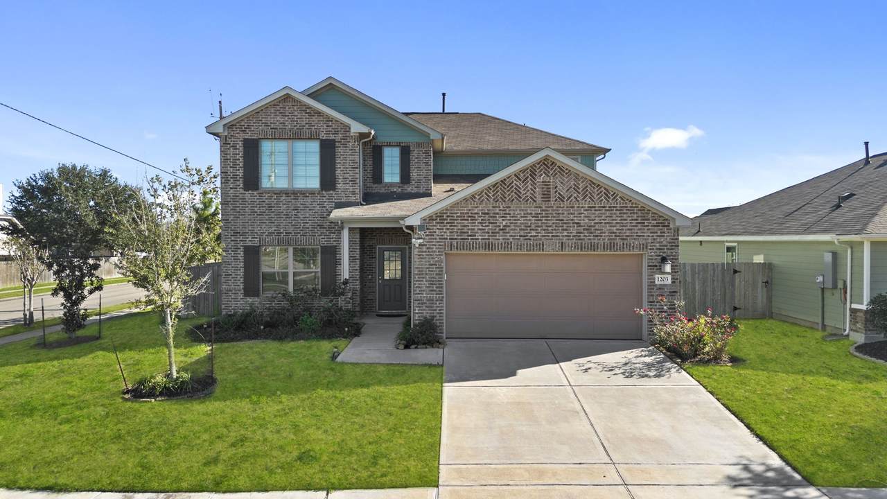 1203 Lancer Leap Drive - Photo 1