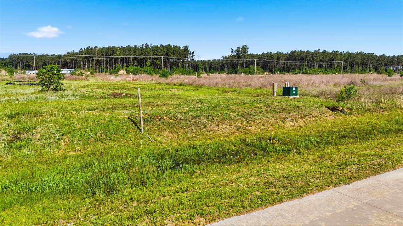 301 Road 5879 - Photo 1