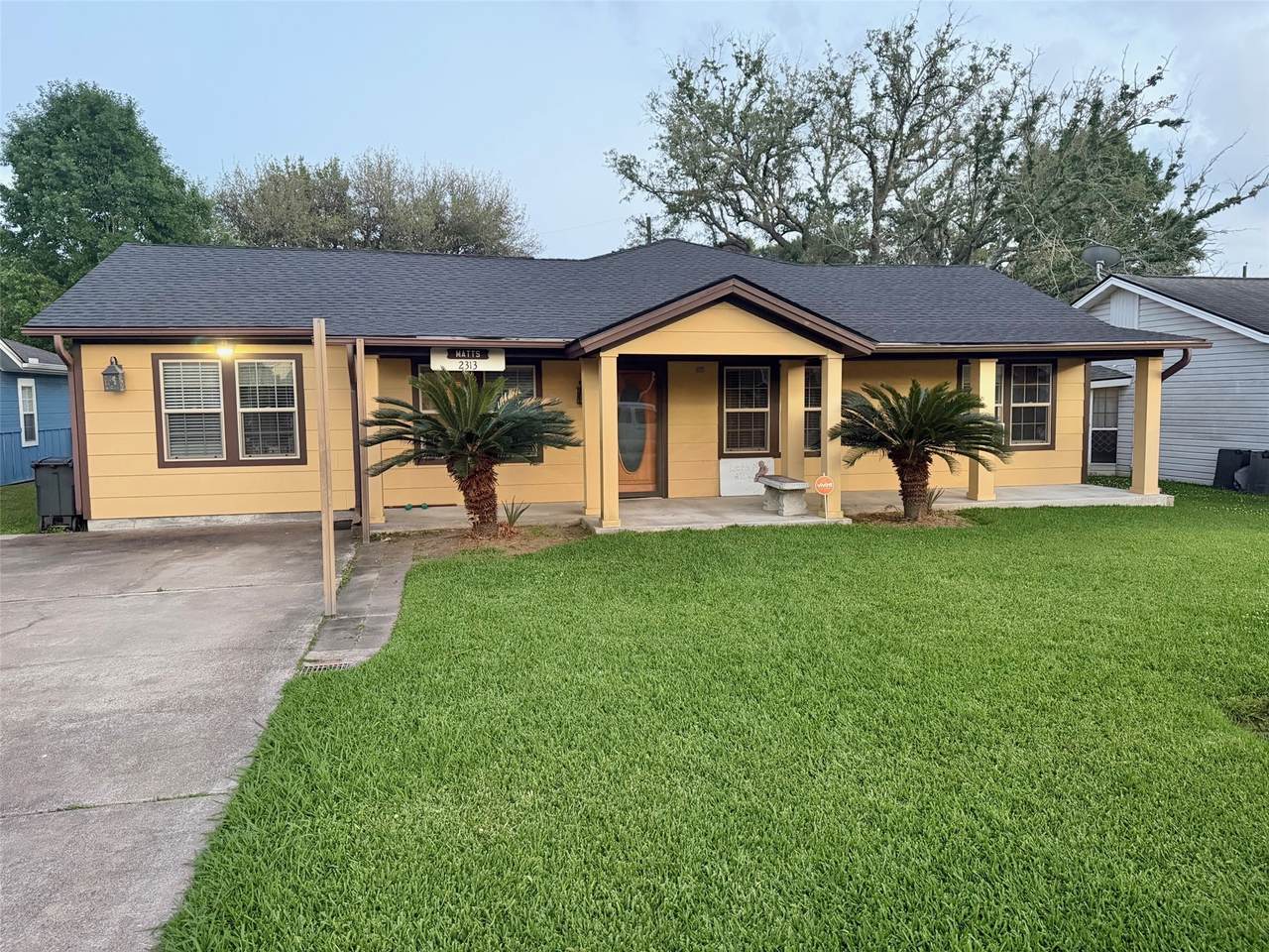2313 3rd Street - Photo 1