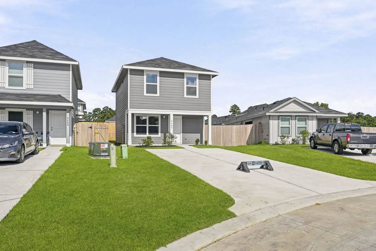 2493 Twin Court - Photo 1