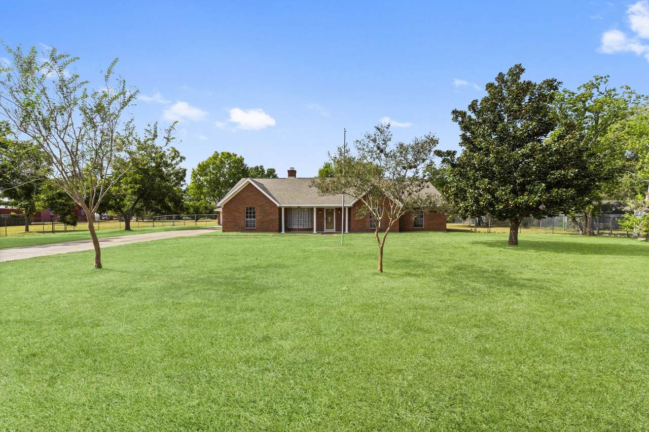 2810 Lilac Street - Photo 1