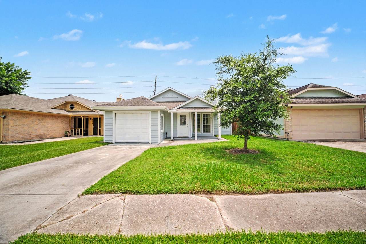 23610 Pebworth Place - Photo 1