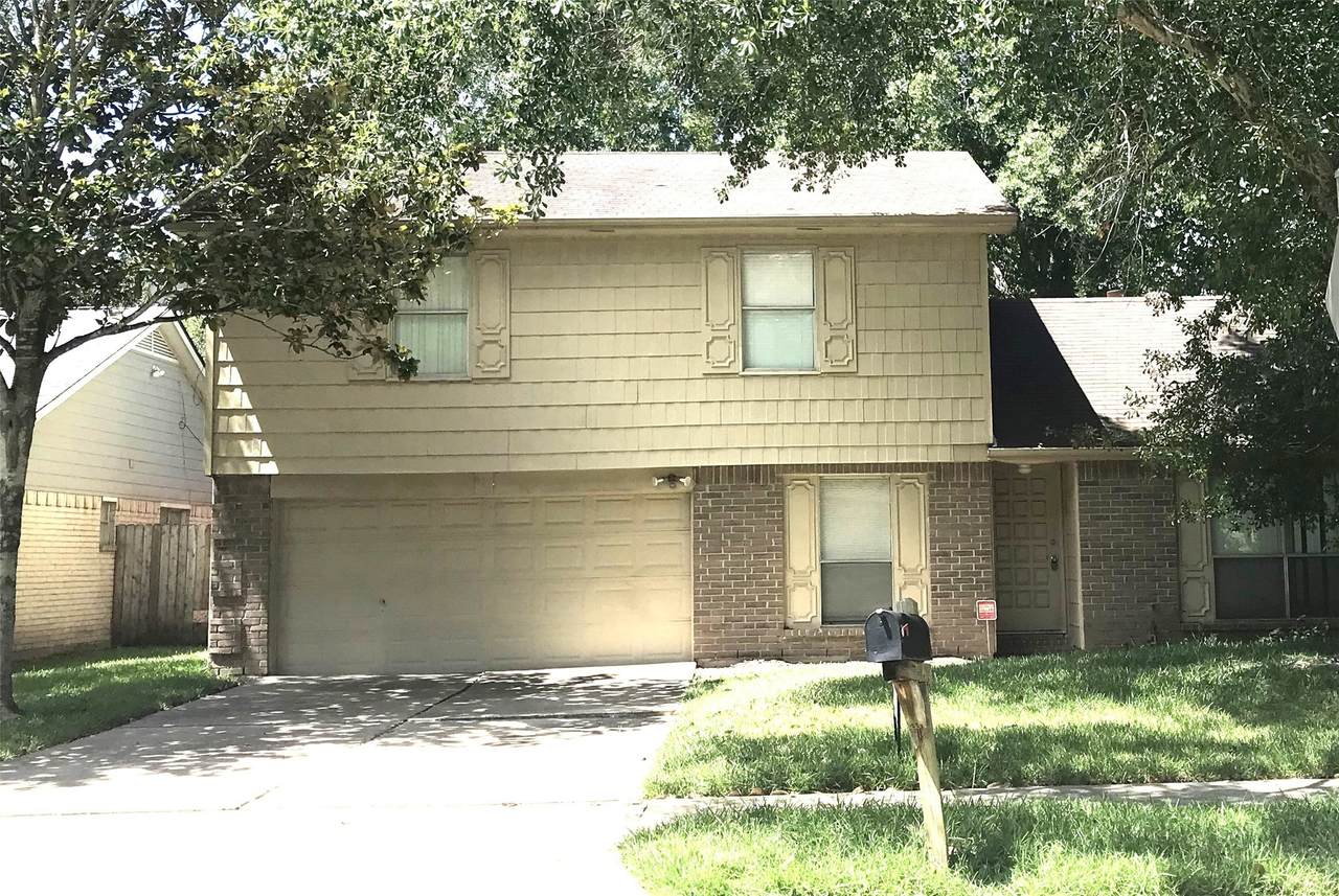 614 Live Oak Drive - Photo 1