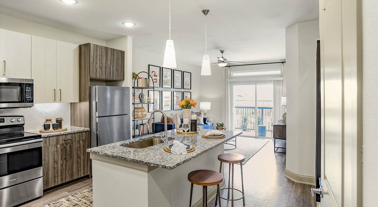 7100 Uvalde Road - Photo 1