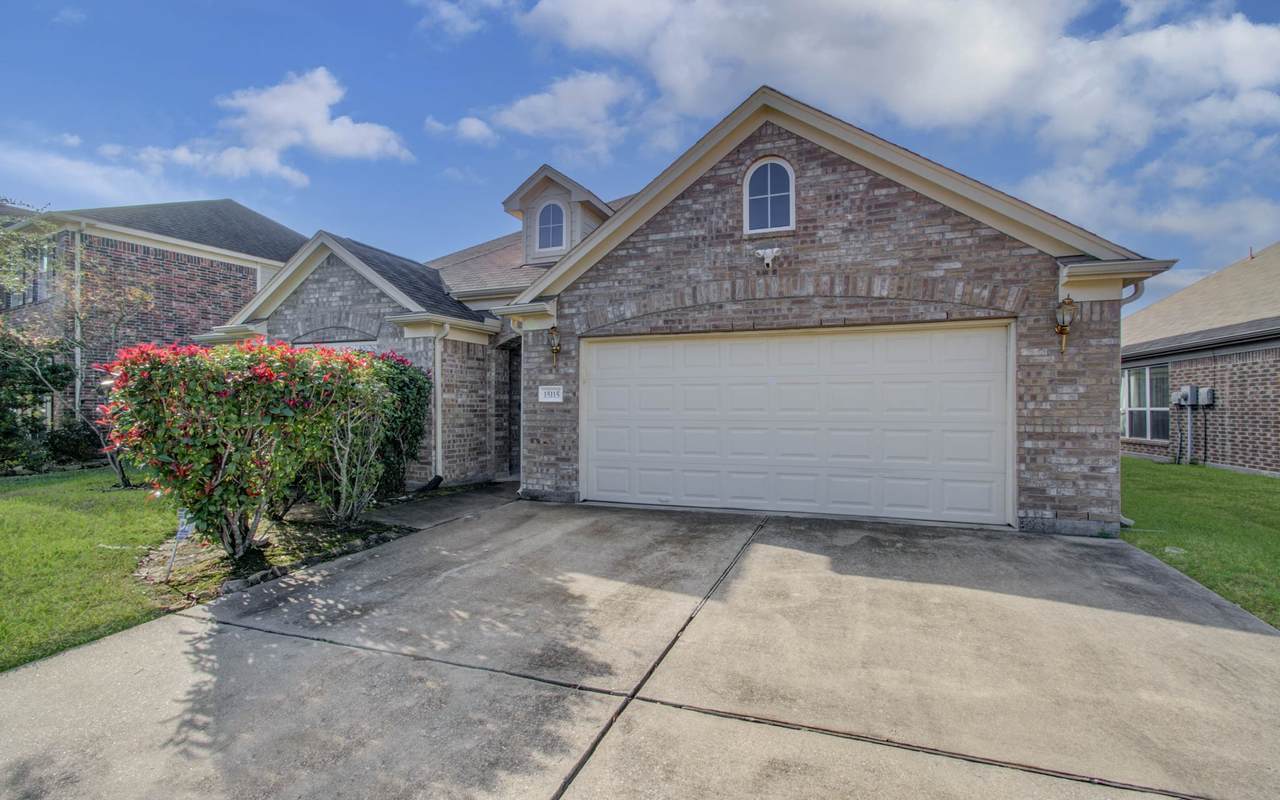 15115 Russet Bend Lane - Photo 1