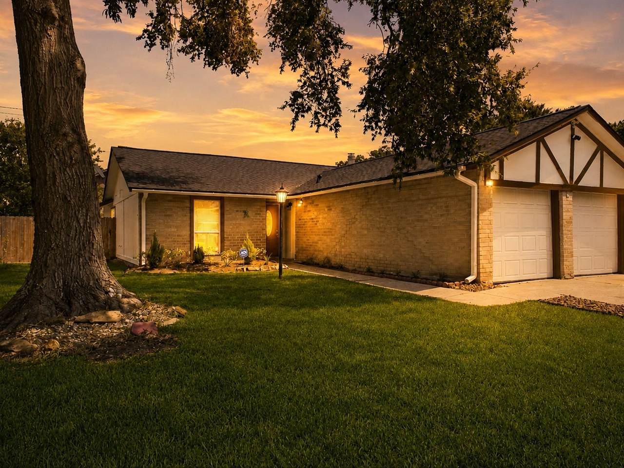 19930 Burle Oak Drive - Photo 1