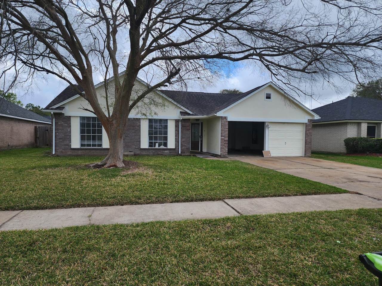715 Beechbend Drive - Photo 1