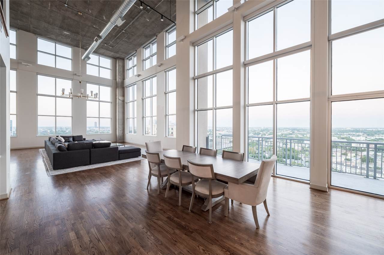 4899 Montrose Boulevard - Photo 1