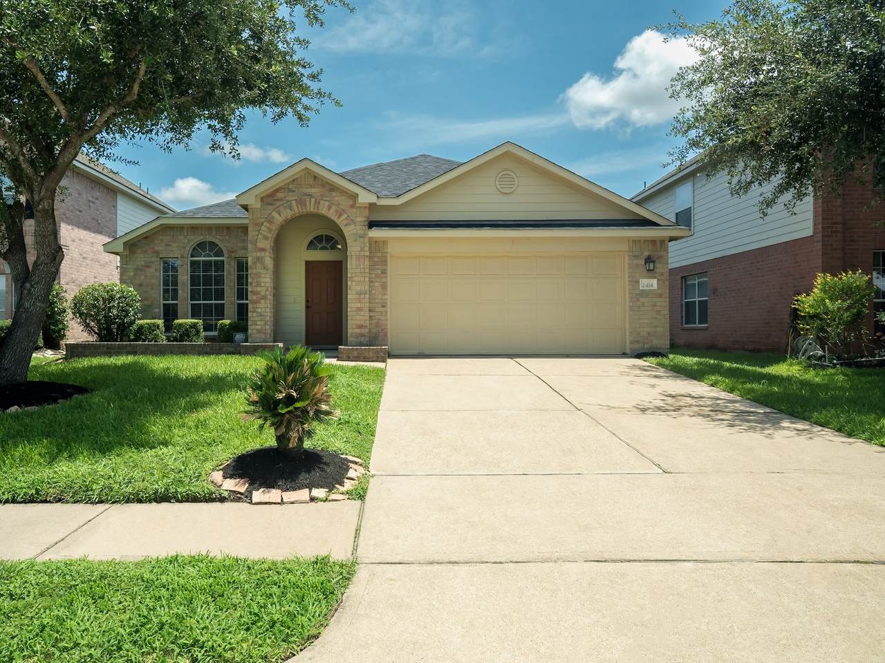 2414 Alcove Foster Court - Photo 1