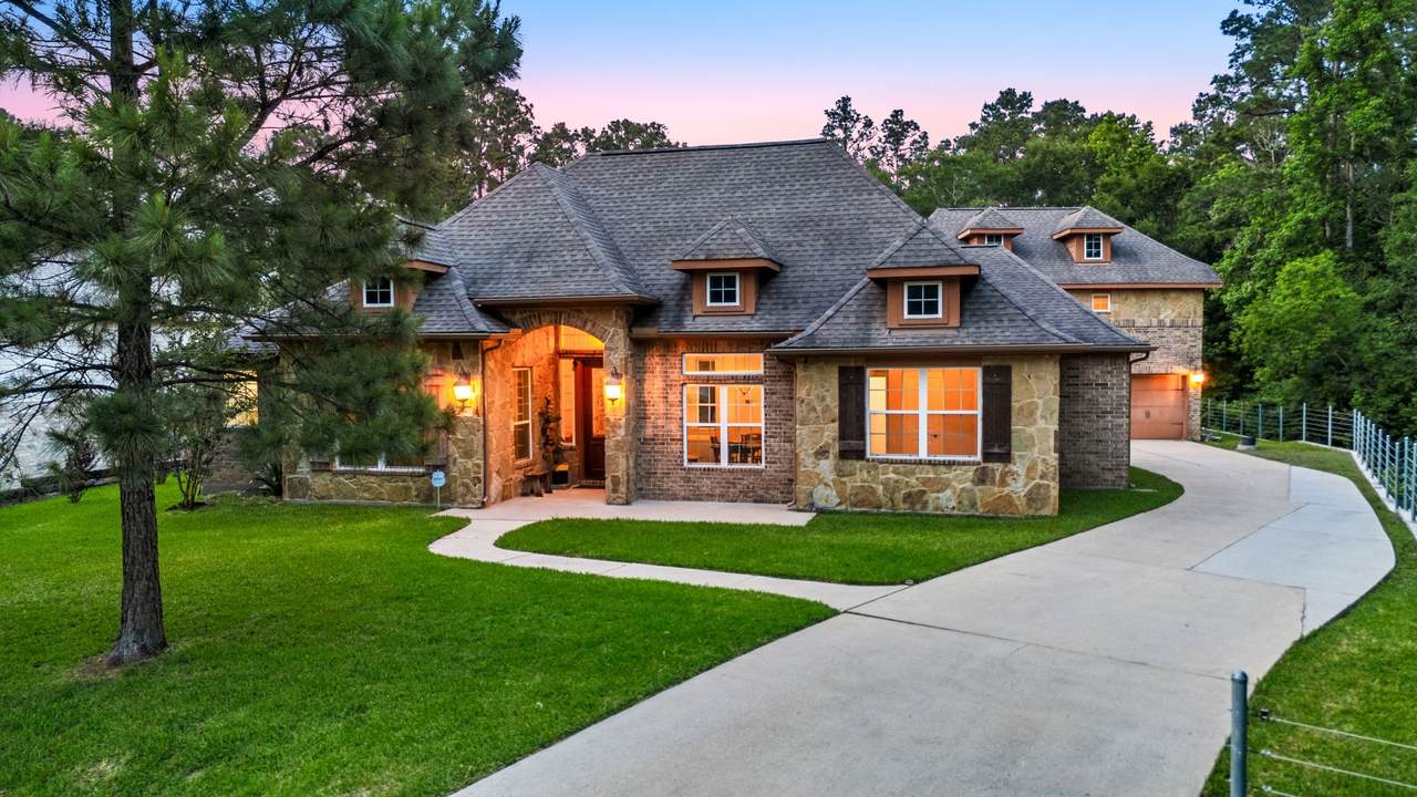 42 Brookefield Circle - Photo 1