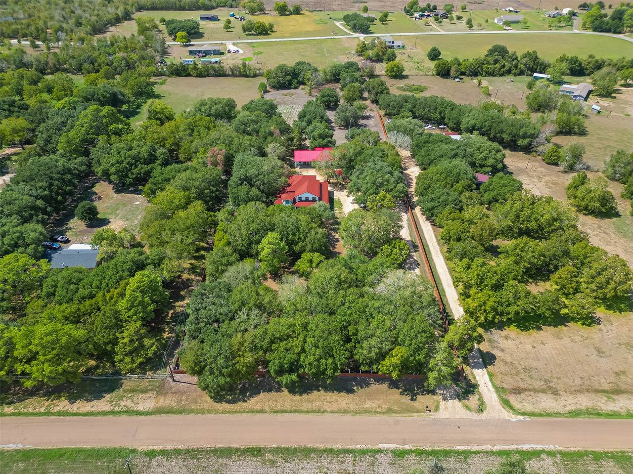 6121 County Road 225 - Photo 1