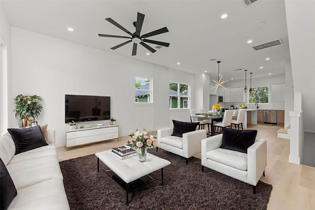 3348 Sauer Street - Photo 1